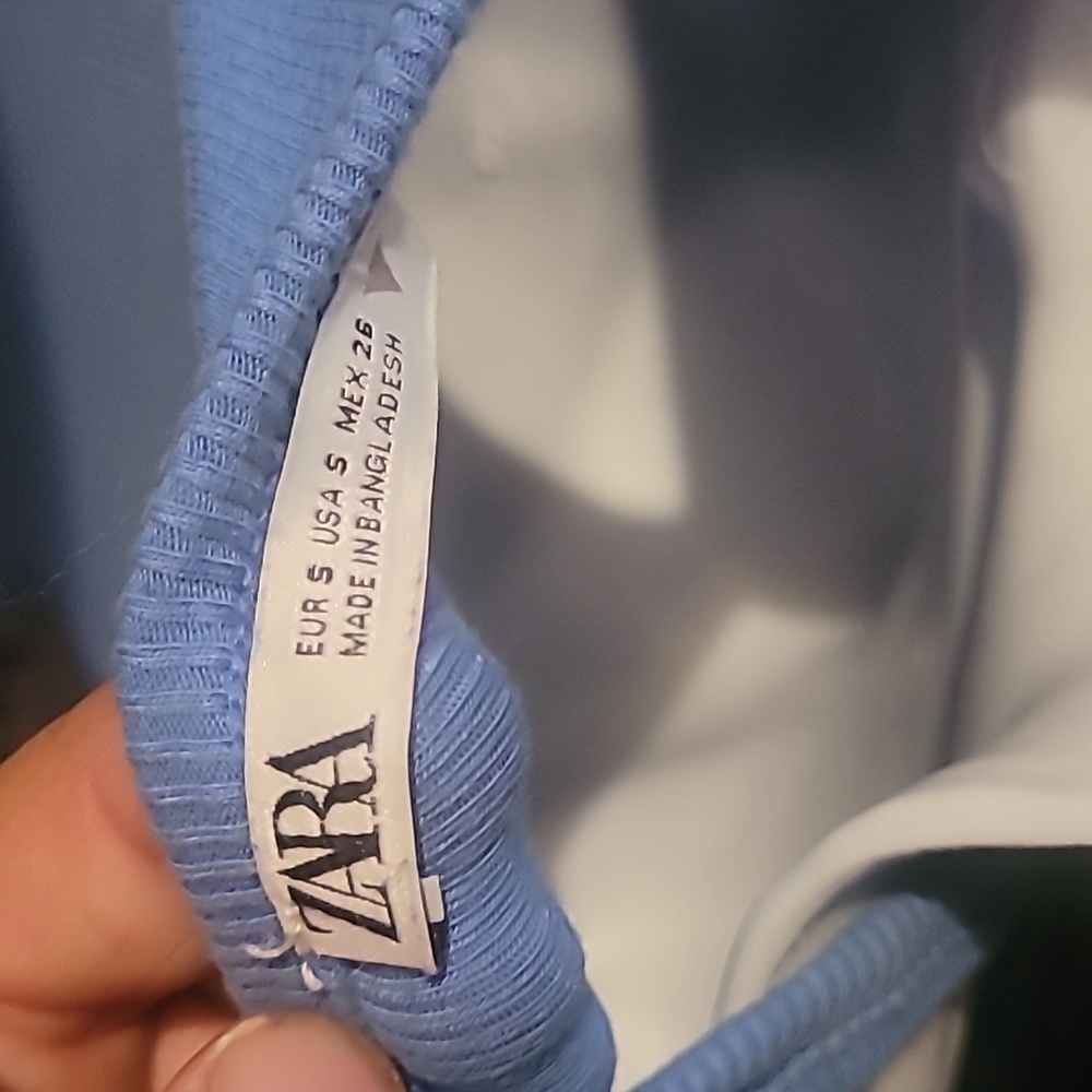 Zara Light Blue Ribbed Top - Picture 2 of 2